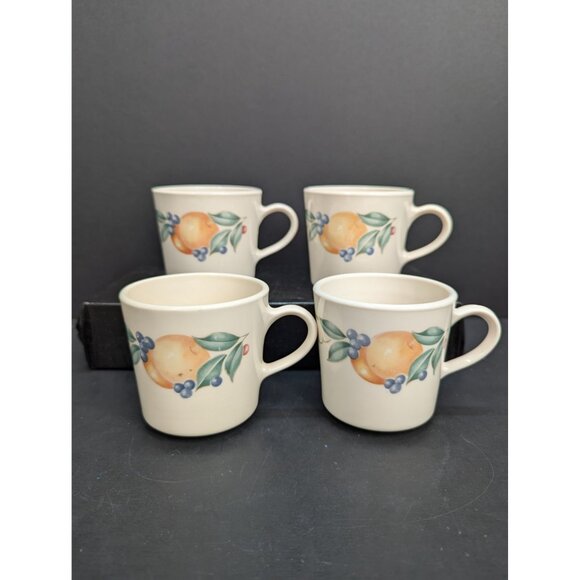 Vintage Corning USA Abundance Fruit Design 6 Oz Coffee/Tea Cup Set of 4 - Picture 1 of 8